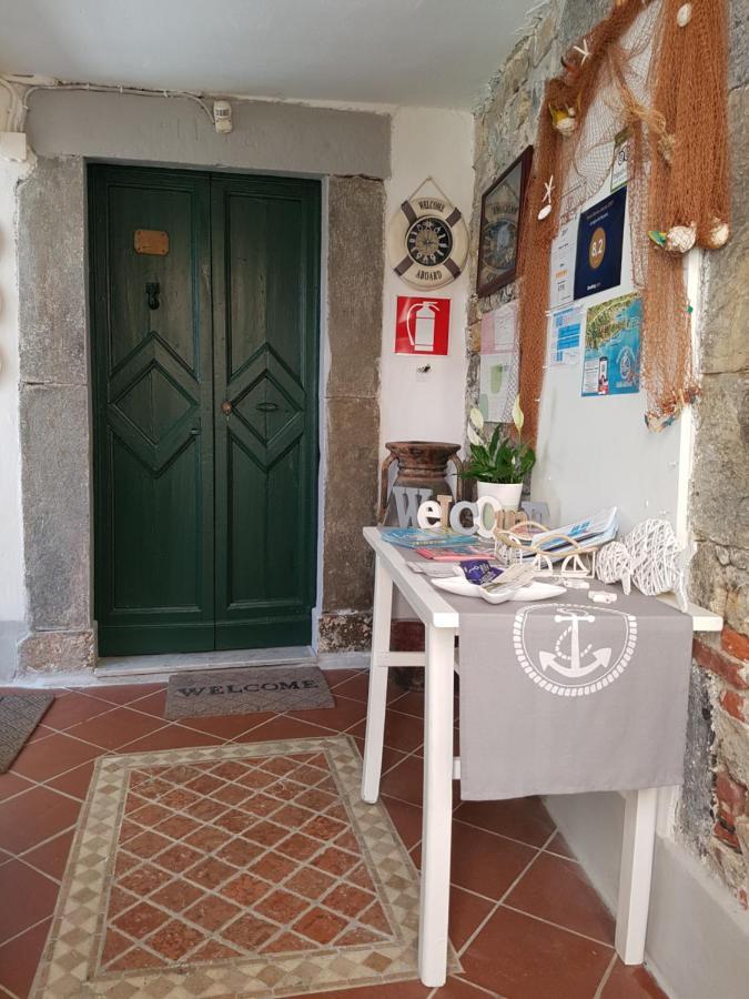 Carugio Del Fezzano Bed & Breakfast เฟสซาโน ภายนอก รูปภาพ