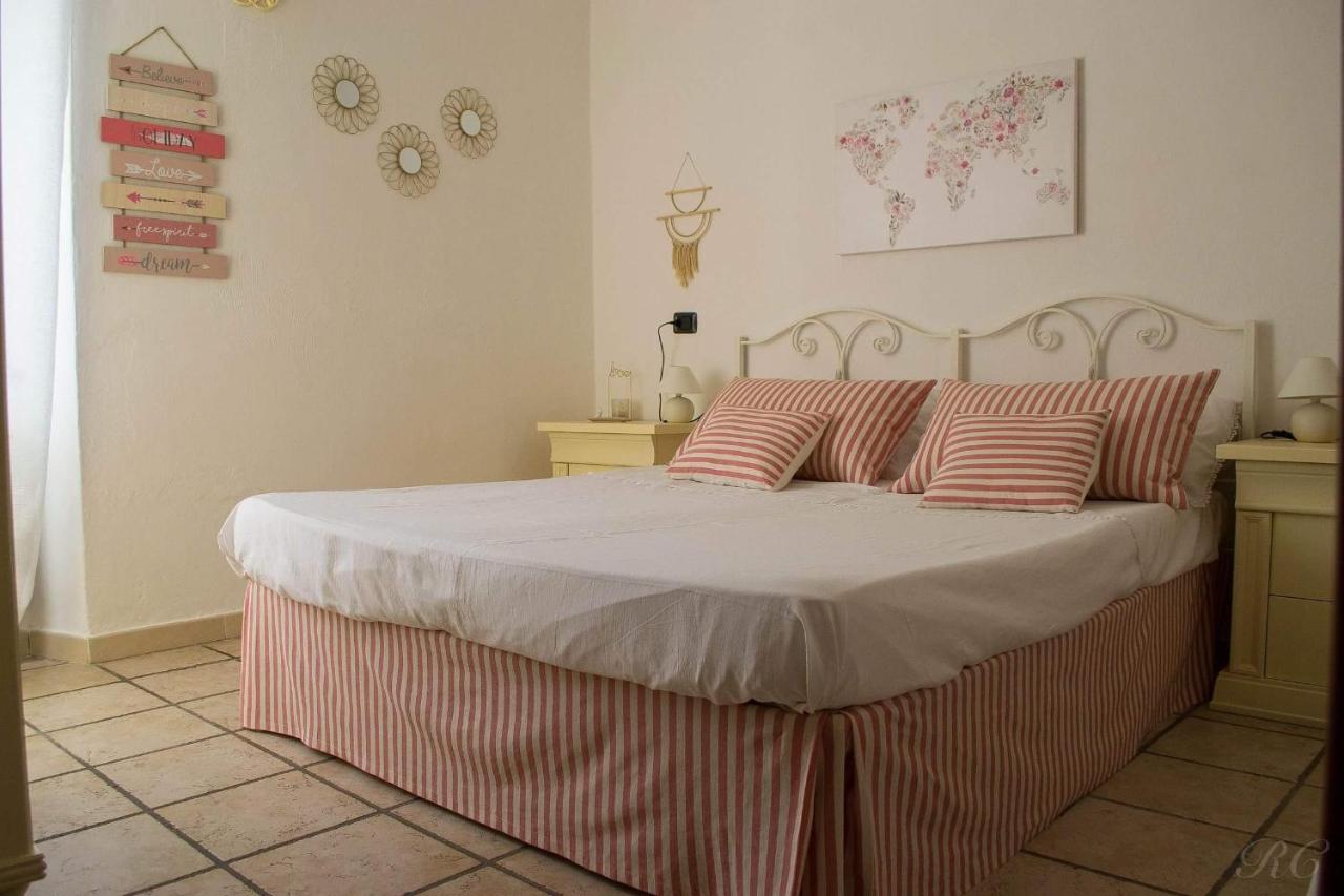Carugio Del Fezzano Bed & Breakfast เฟสซาโน ภายนอก รูปภาพ